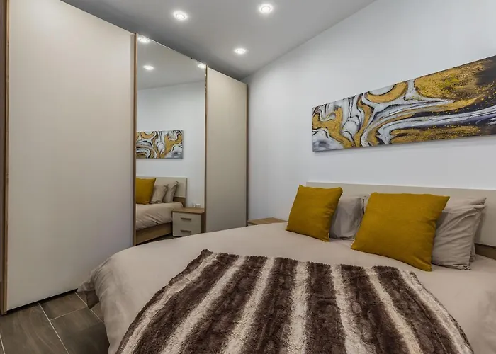 Sandstone A8 Marsascala - 15minute Drive To Valletta Apartment Marsaskala