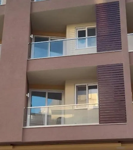 Apartment Sandstone A8 Marsascala - 15minute Drive To Valletta Marsaskala